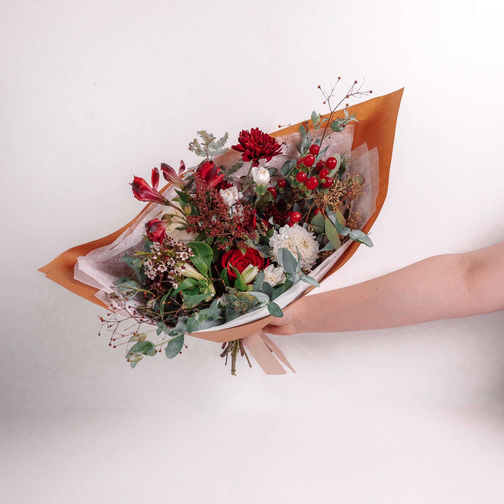 Medium Signature Holiday Bouquet
