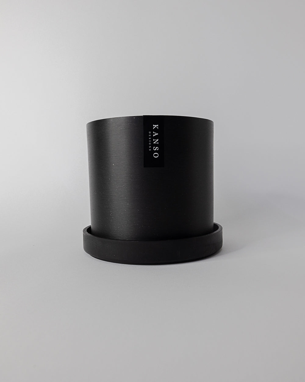 Kanso - 4" Signature Planter & Saucer | Black
