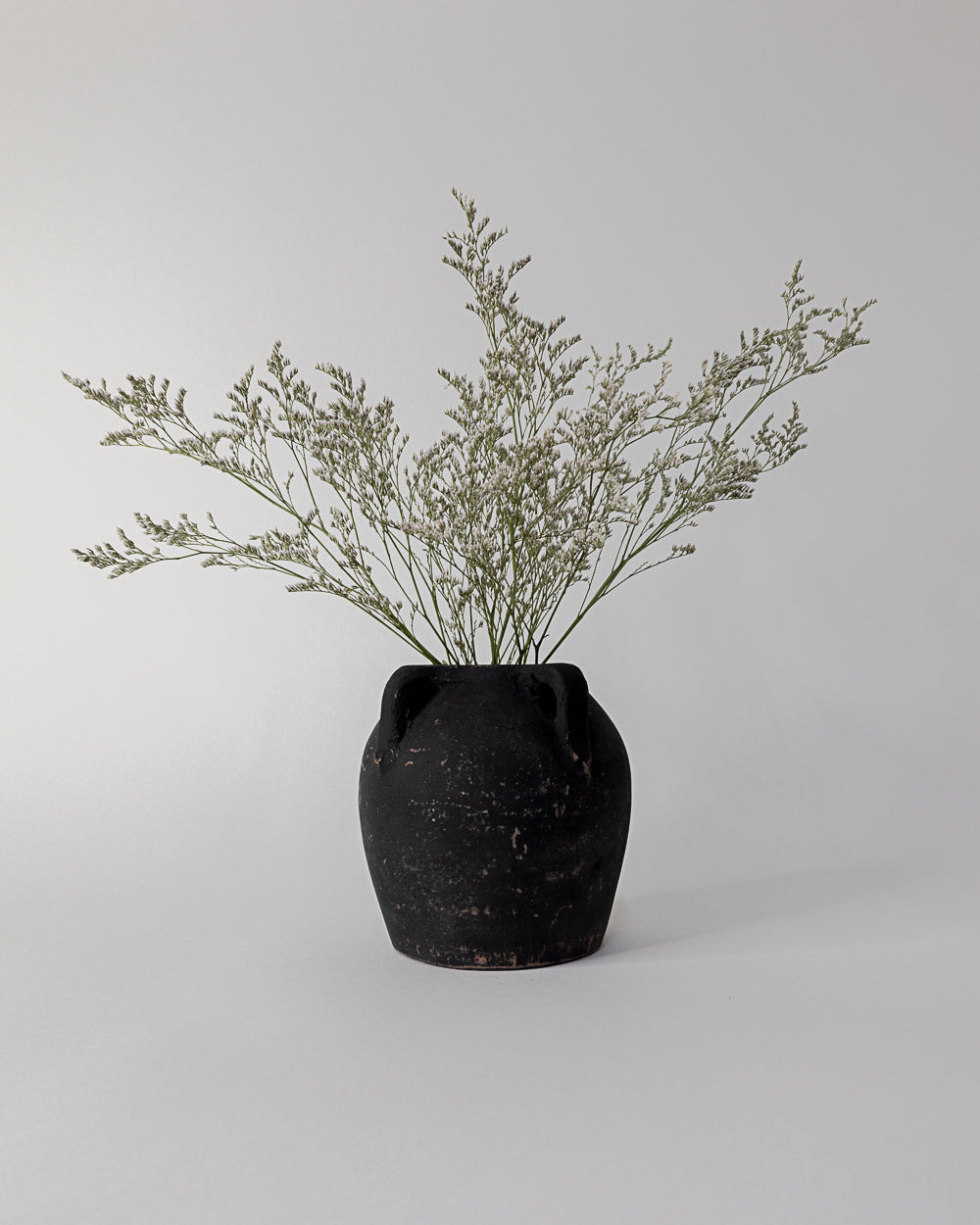 Luxe B Co - Noir Black Wash Vase With Handles Small
