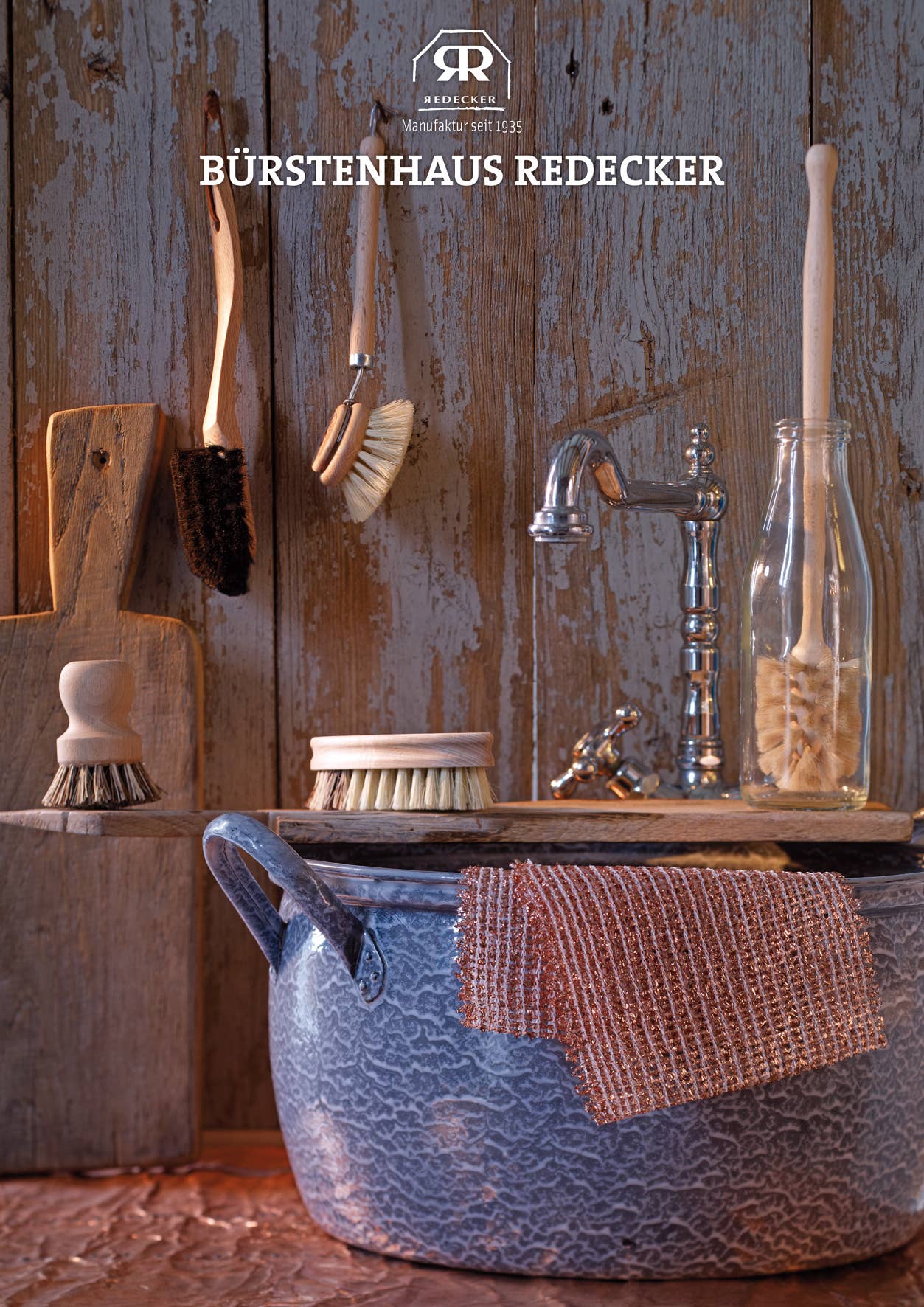 REDECKER Bottle Brush 35cm/14": Untreated beechwood with Light horsehair bristles