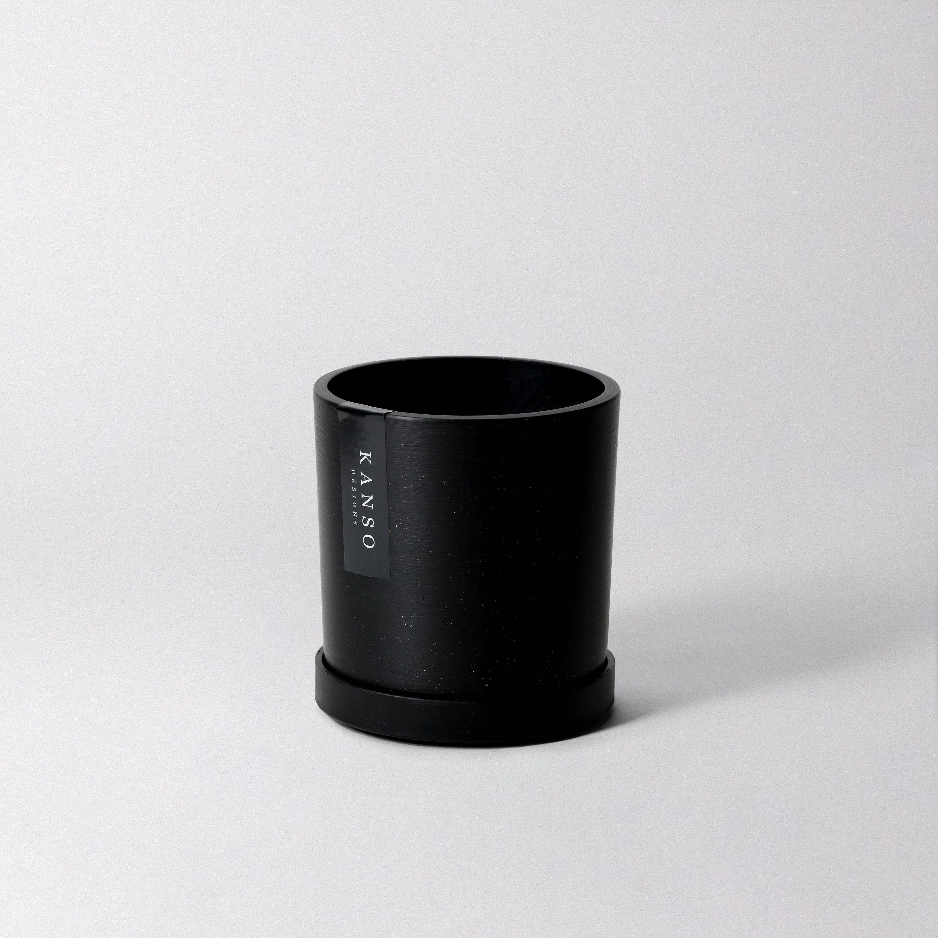 Kanso - 4" Signature Planter & Saucer | Black