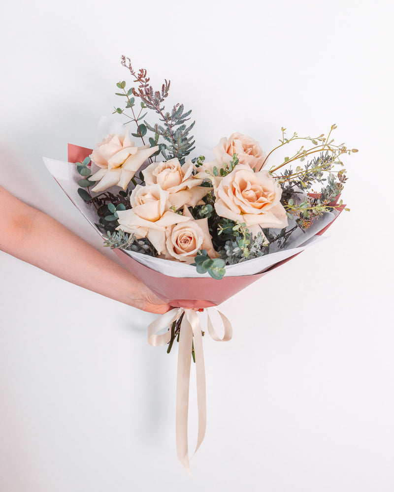 Signature Half Dozen Rose Bouquet